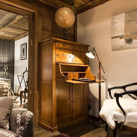 Hotel Le Blanc 5*